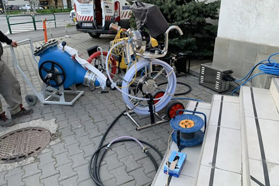 Lucrare de reabilitare canalizare in Cluj