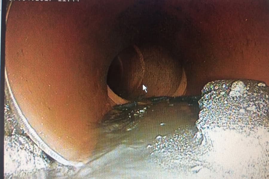 Verificarea unei probleme de canalizare intr-un apartament sau pe reteaua comuna a imobilului