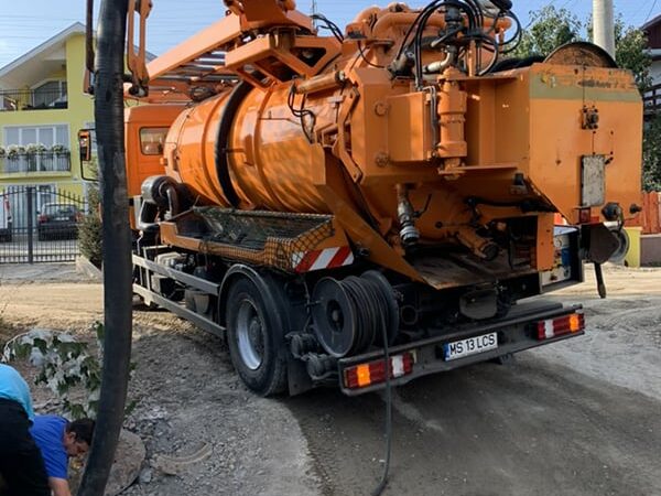 Desfundare canalizare Targu Mures 3